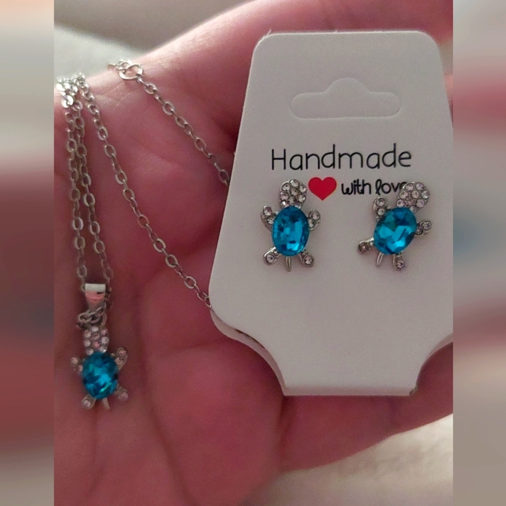 Blue Gemstone Turtle Necklace and Earring Set Silvertone Handmade nwt